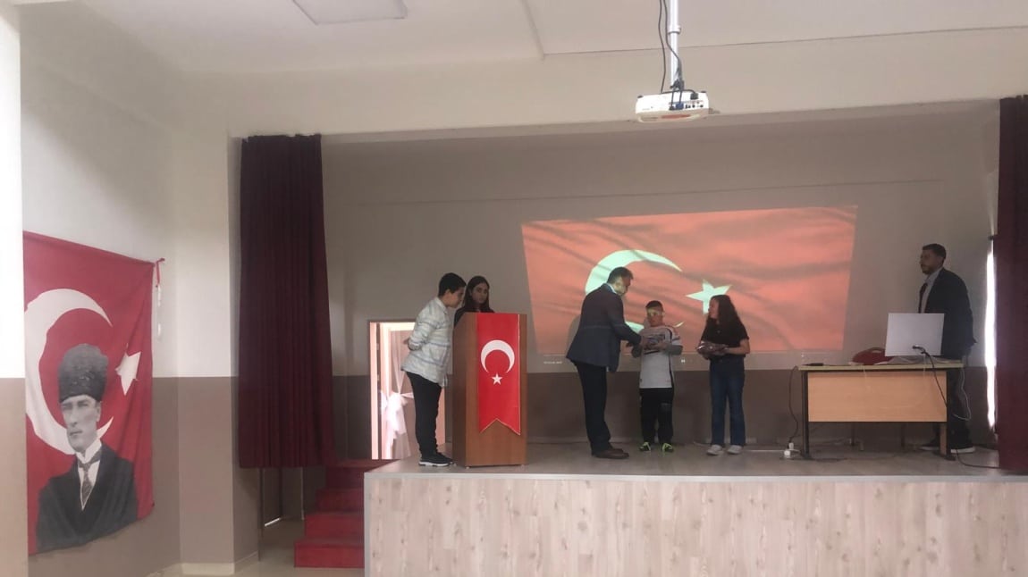 12 Mart İstiklal Marşı'nın Kabulu ve Mehmet Akif'i Anma Töreni Yapıldı